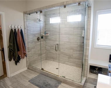5329 Fox Hill Lane - Photo Thumbnail 19
