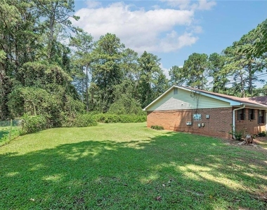 355 Santa Fe Trail - Photo Thumbnail 9