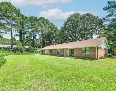 355 Santa Fe Trail - Photo Thumbnail 4