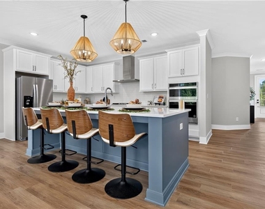 203 Grady Burrell Drive - Photo Thumbnail 4