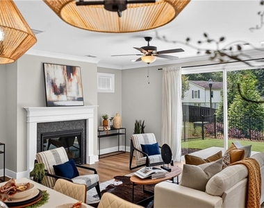 203 Grady Burrell Drive - Photo Thumbnail 5