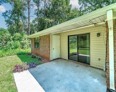 345 Santa Fe Trail - Photo Thumbnail 9