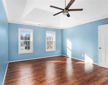 560 Kimball Crest Court - Photo Thumbnail 18