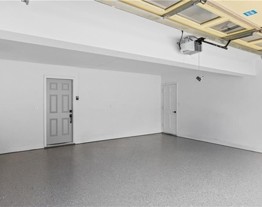 1217 Fairfield Drive - Photo Thumbnail 25