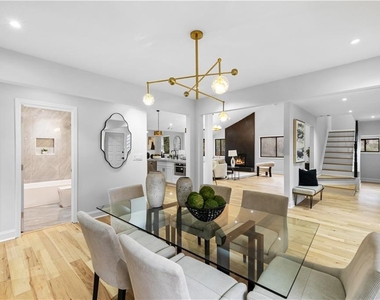 1217 Fairfield Drive - Photo Thumbnail 12