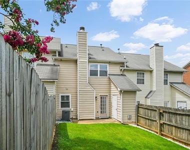 1528 Paces Ferry North Drive - Photo Thumbnail 21