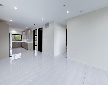 6344 Hennings Court - Photo Thumbnail 8