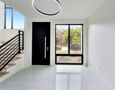 6344 Hennings Court - Photo Thumbnail 4