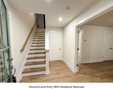 113 Pinecone Parkway - Photo Thumbnail 14