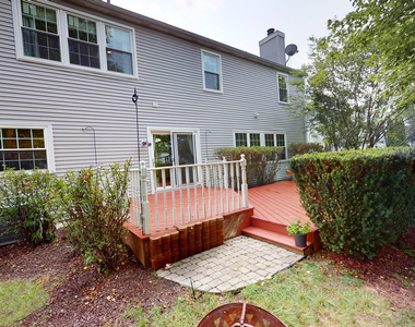1657 Fairport Drive - Photo Thumbnail 25