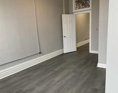 8 N State Street - Photo Thumbnail 6