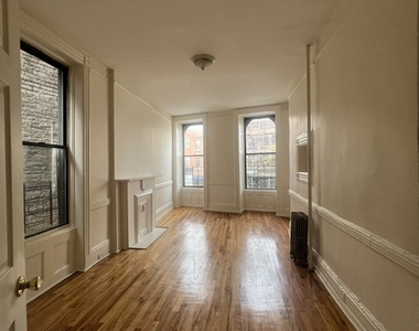 94 St Marks Avenue - Photo Thumbnail 1