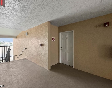 8736 River Homes Lane - Photo Thumbnail 2
