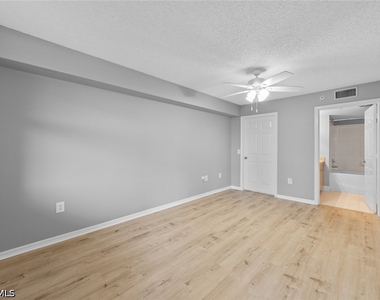 8736 River Homes Lane - Photo Thumbnail 14