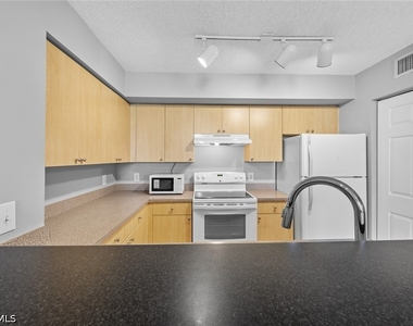 8736 River Homes Lane - Photo Thumbnail 7