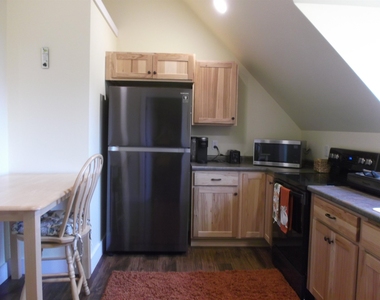 780 Hill - Photo Thumbnail 6