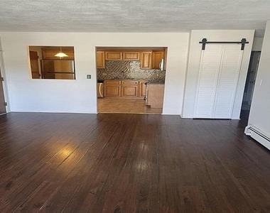 310 Brook Village - Photo Thumbnail 6