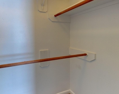 1118 Wilson Street - Photo Thumbnail 29