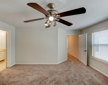 1118 Wilson Street - Photo Thumbnail 19
