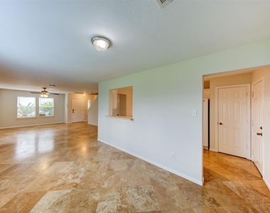 1118 Wilson Street - Photo Thumbnail 8