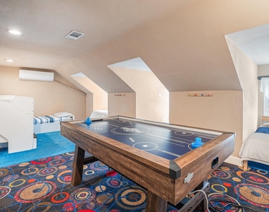 1333 N Meyer Avenue - Photo Thumbnail 35