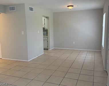 1830 Maravilla Avenue - Photo Thumbnail 5