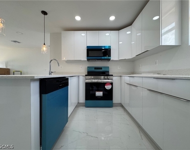 3015 4th Street Sw - Photo Thumbnail 18