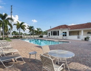 11807 Bayport Lane - Photo Thumbnail 34