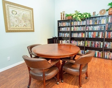 11807 Bayport Lane - Photo Thumbnail 31