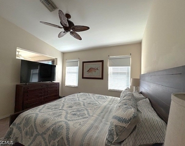 11807 Bayport Lane - Photo Thumbnail 14