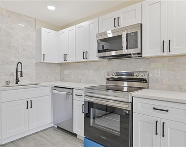 4733 28th Street Sw - Photo Thumbnail 5