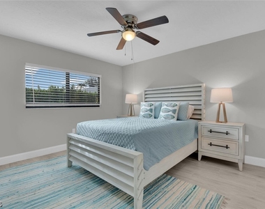 16380 Dublin Circle - Photo Thumbnail 12
