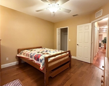 17560 Brickstone Loop - Photo Thumbnail 22