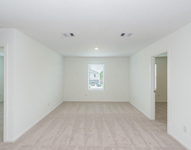 12819 Ivy Creek Ct - Photo Thumbnail 15