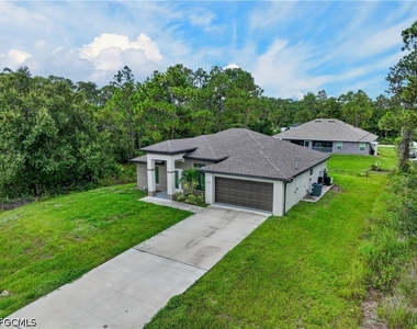738 Sunrirse Boulevard - Photo Thumbnail 1