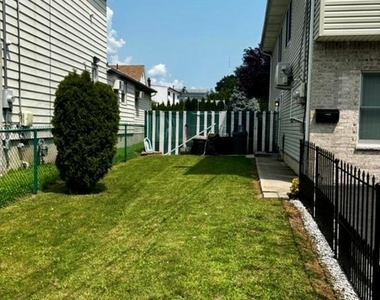 249 Union - Photo Thumbnail 8