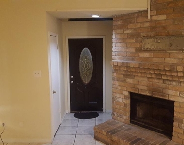 6311 Clayridge Drive - Photo Thumbnail 3
