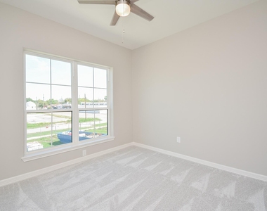 149 S 66 Street - Photo Thumbnail 17