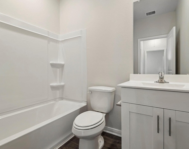 16446 Honeysuckle Hill Drive - Photo Thumbnail 14