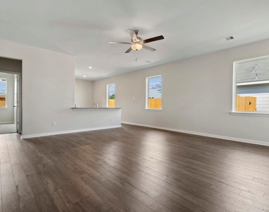 16446 Honeysuckle Hill Drive - Photo Thumbnail 3