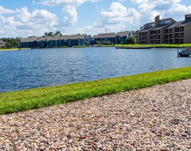 12900 Walden Road - Photo Thumbnail 11