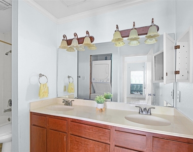 10051 Westpark Drive - Photo Thumbnail 8