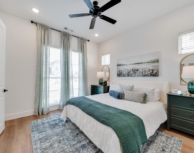 1601-408 Mustang Drive - Photo Thumbnail 10