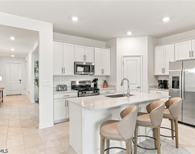 14711 Bluewater Road - Photo Thumbnail 4