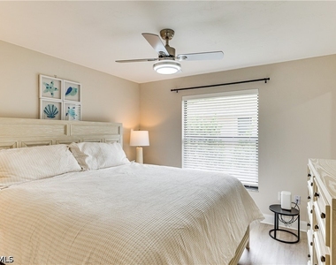 6030 Perthshire Lane - Photo Thumbnail 24