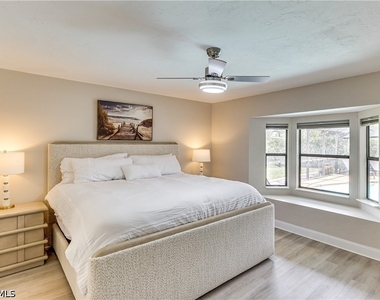 6030 Perthshire Lane - Photo Thumbnail 17
