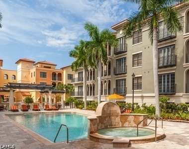 8011 Via Monte Carlo Way - Photo Thumbnail 20