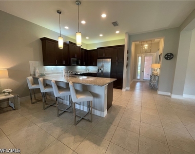 13548 Coronado Drive - Photo Thumbnail 10
