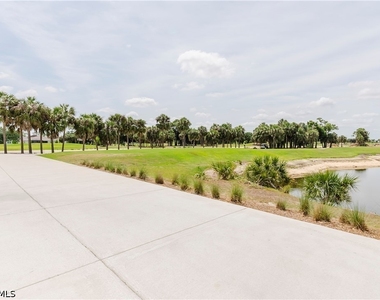 18411 Copperhead Court N - Photo Thumbnail 21