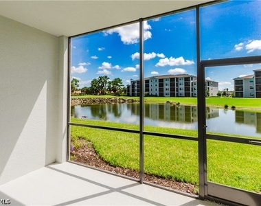 18411 Copperhead Court N - Photo Thumbnail 11